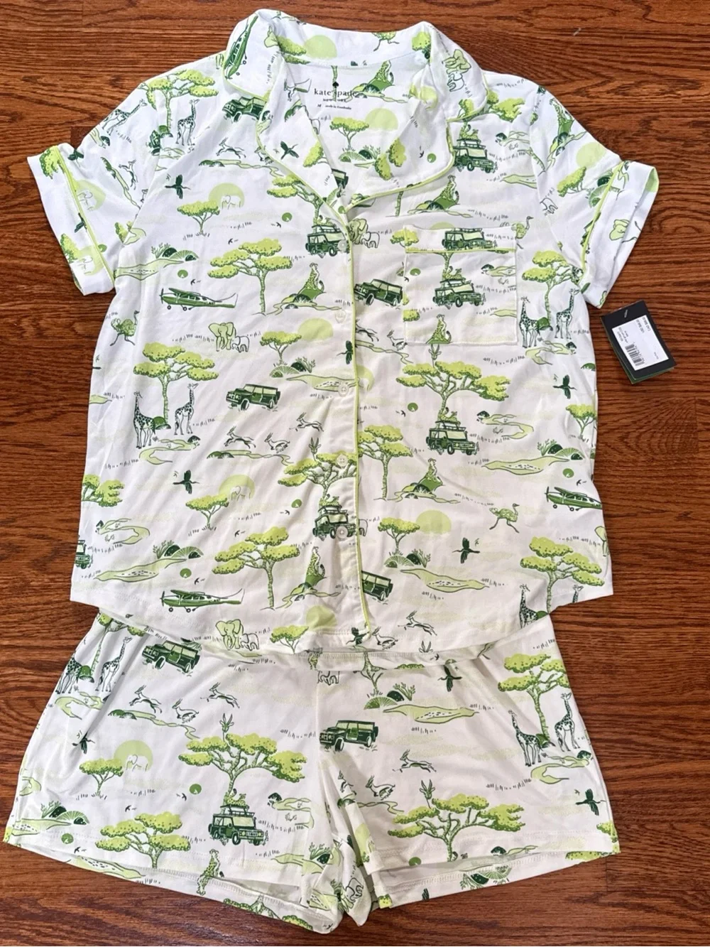 kate spade White and Green Safari Print Short Pajama Set
